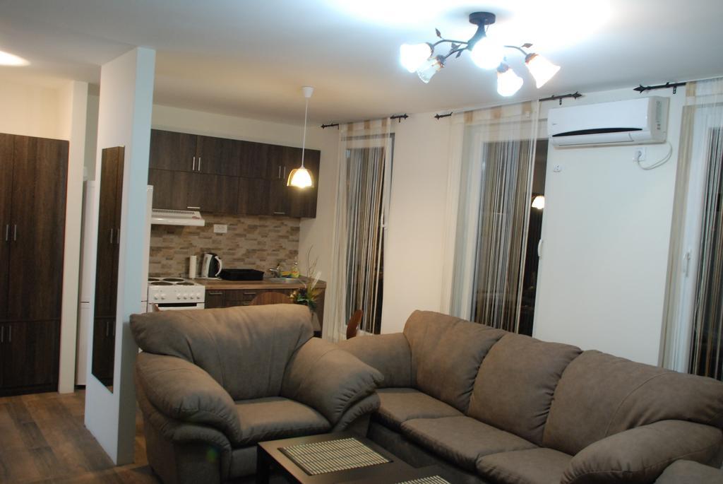 Franstal Apartments Belgrad Zimmer foto